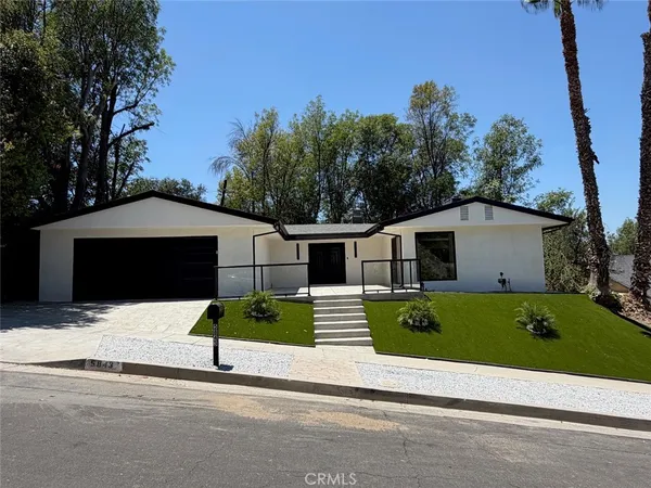 $1,299,000 | 5843 Nevada Avenue, Woodland Hills, CA 91367