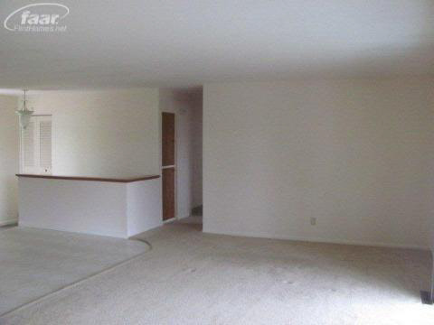 8334 Ridge Road Goodrich, MI 48438 - Photo 3 of 11 20192466-2.JPG