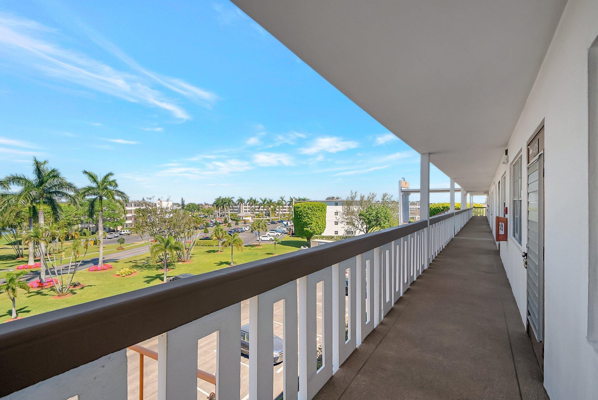 4015 Cornwall East Boca Raton, FL 33434 - Photo 43 of 85 4-web-or-mls-ALP_4667