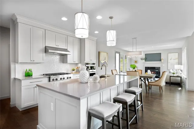 $1,084,900 | 1 Tbb Woodside @ Wyndemere Addition Street, St. Louis, MO 63131