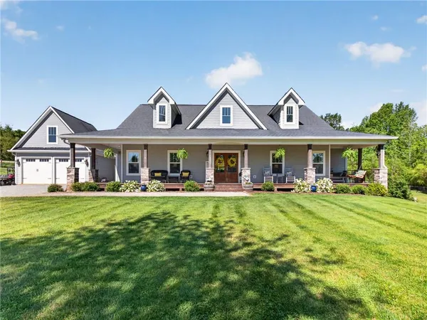 $875,000 | 6920 Holly Springs Road, Clermont, GA 30527