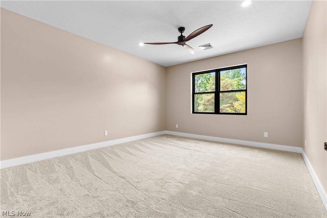 1091 Wadsworth Road Medina, OH 44256 - Photo 32 of 50