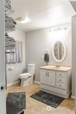 $300,000 | 304 East 2nd Street, Prescott, WA 99348