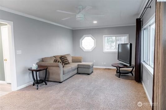 304 East 2nd Street Prescott, WA 99348 - Photo 8 of 24 a living room with furniture and a window