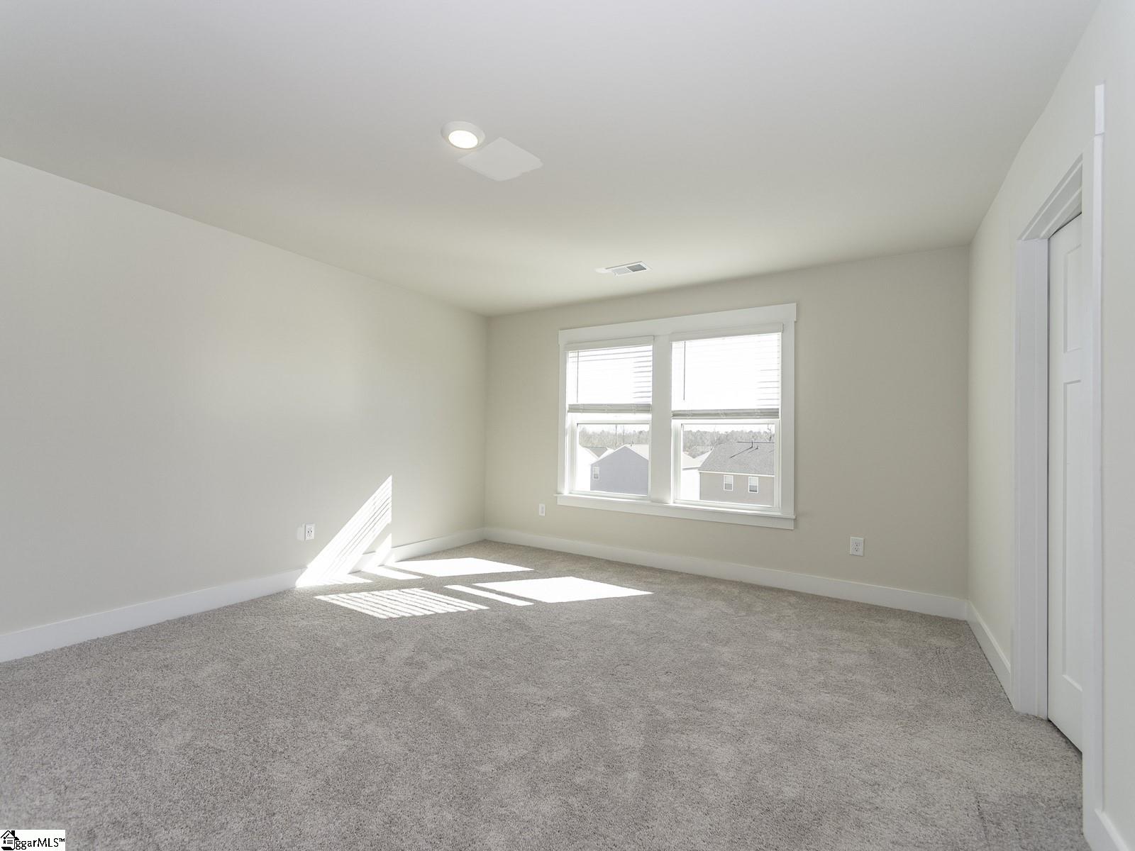 14 Shorncliffe Road Simpsonville, SC 29680 - Photo 20 of 35 Gallery Image 20
