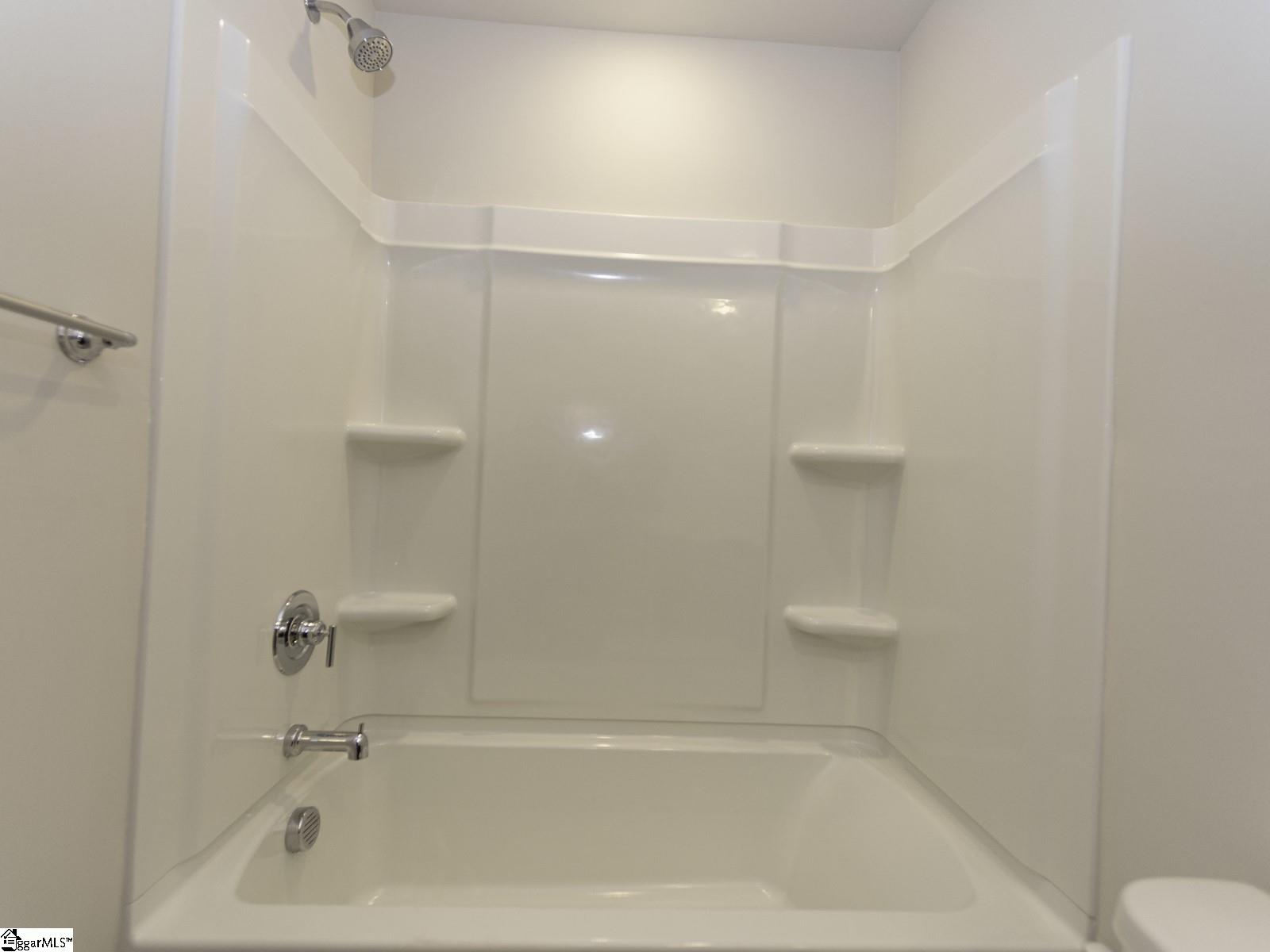 14 Shorncliffe Road Simpsonville, SC 29680 - Photo 26 of 35 Gallery Image 26