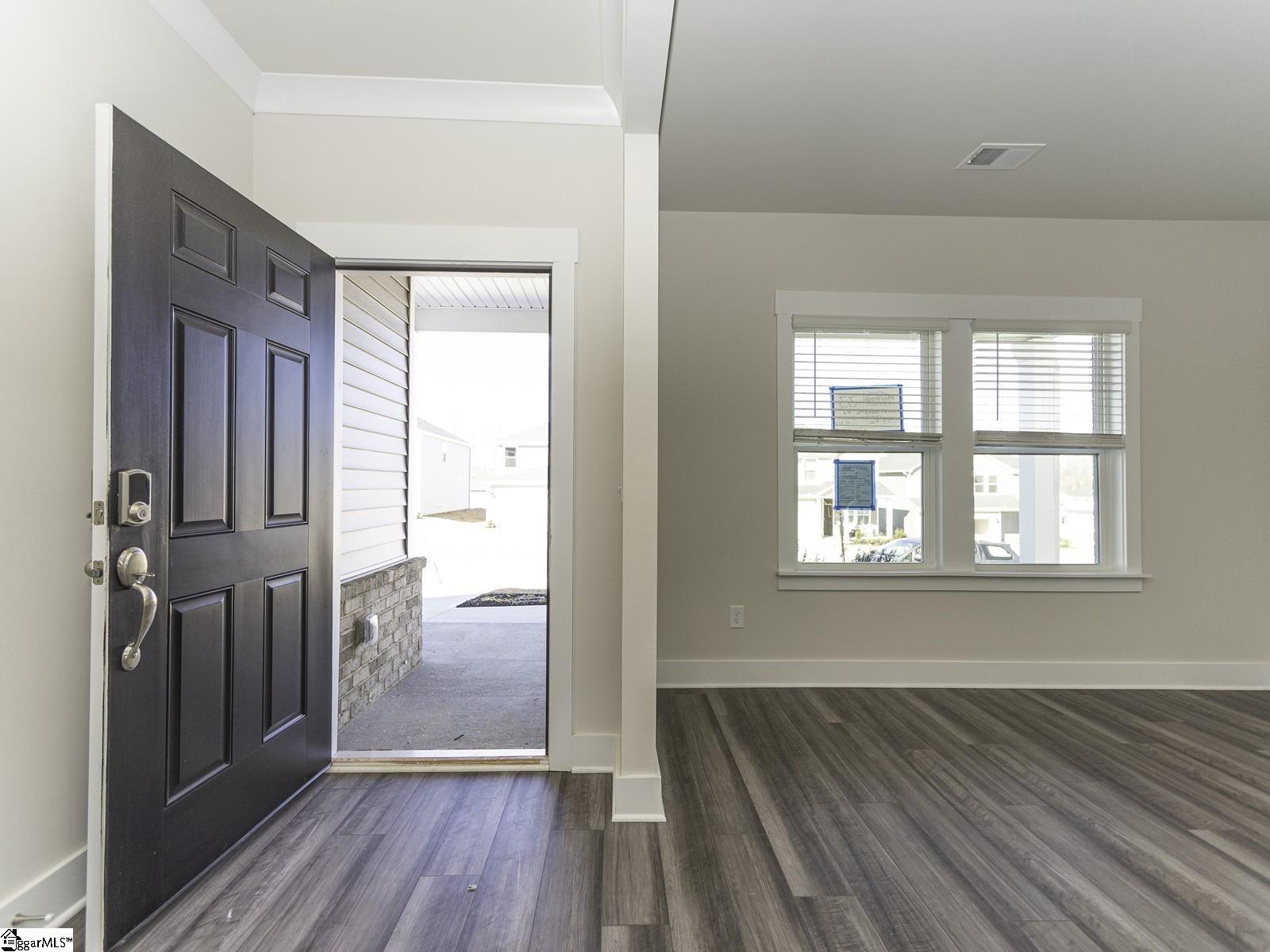 14 Shorncliffe Road Simpsonville, SC 29680 - Photo 31 of 35 Gallery Image 31
