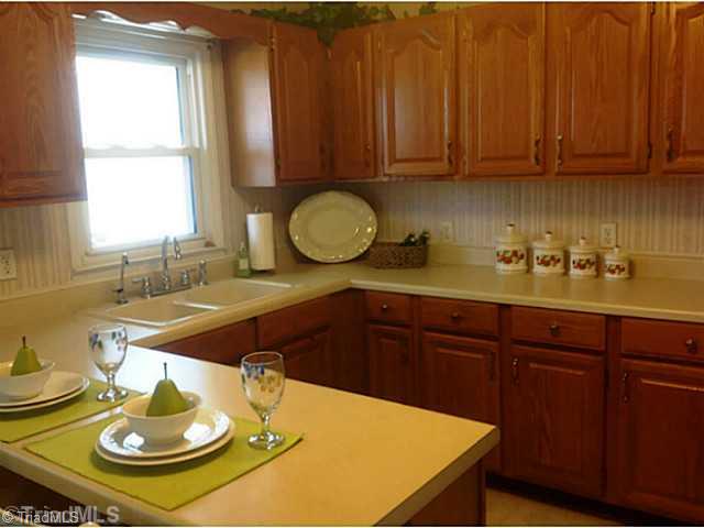 720 Redland Road Advance, NC 27006 - Photo 7 of 16 Kitchen. Spacious Countertops