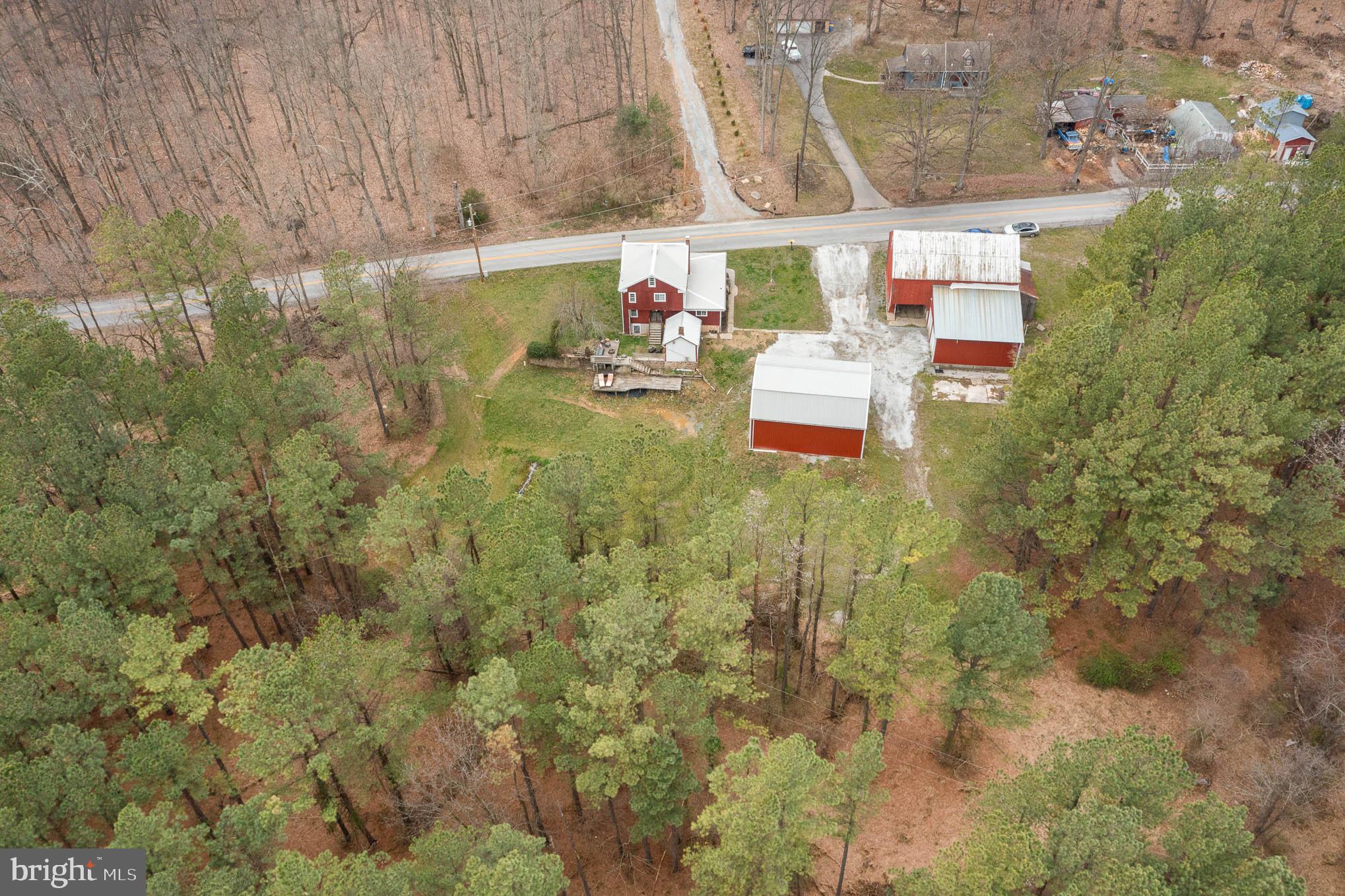 5273 Pigeon Hill Road Spring Grove, PA 17362 - Photo 4 of 39