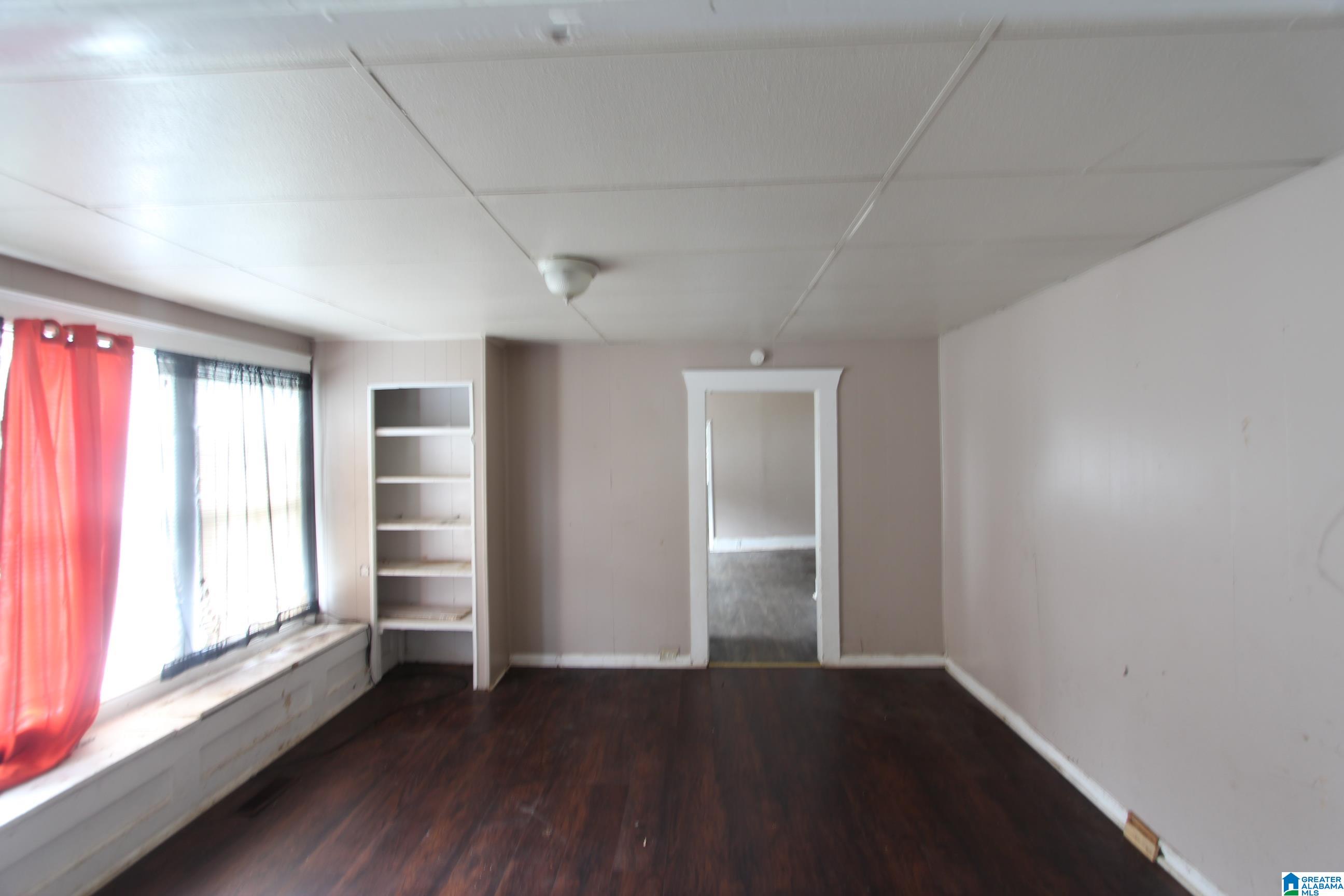 412 12th Street Southwest Birmingham, AL 35211 - Photo 4 of 11