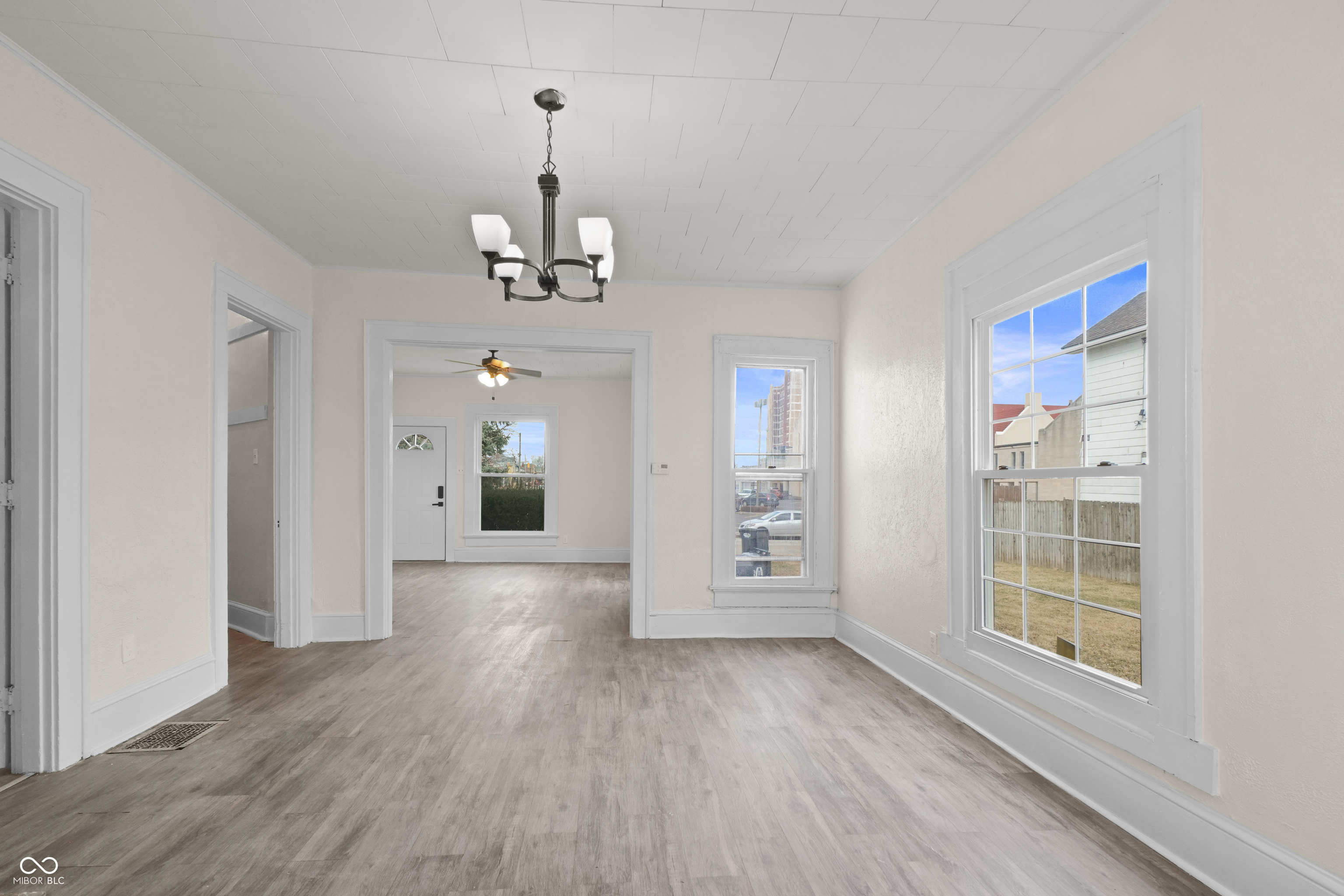 131 West 13th Street Anderson, IN 46016 - Photo 23 of 27