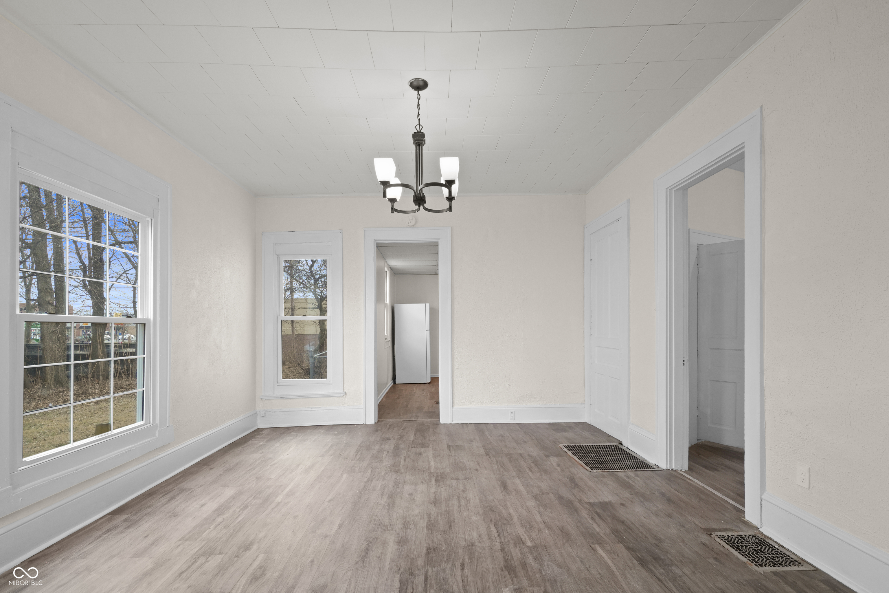 131 West 13th Street Anderson, IN 46016 - Photo 24 of 27