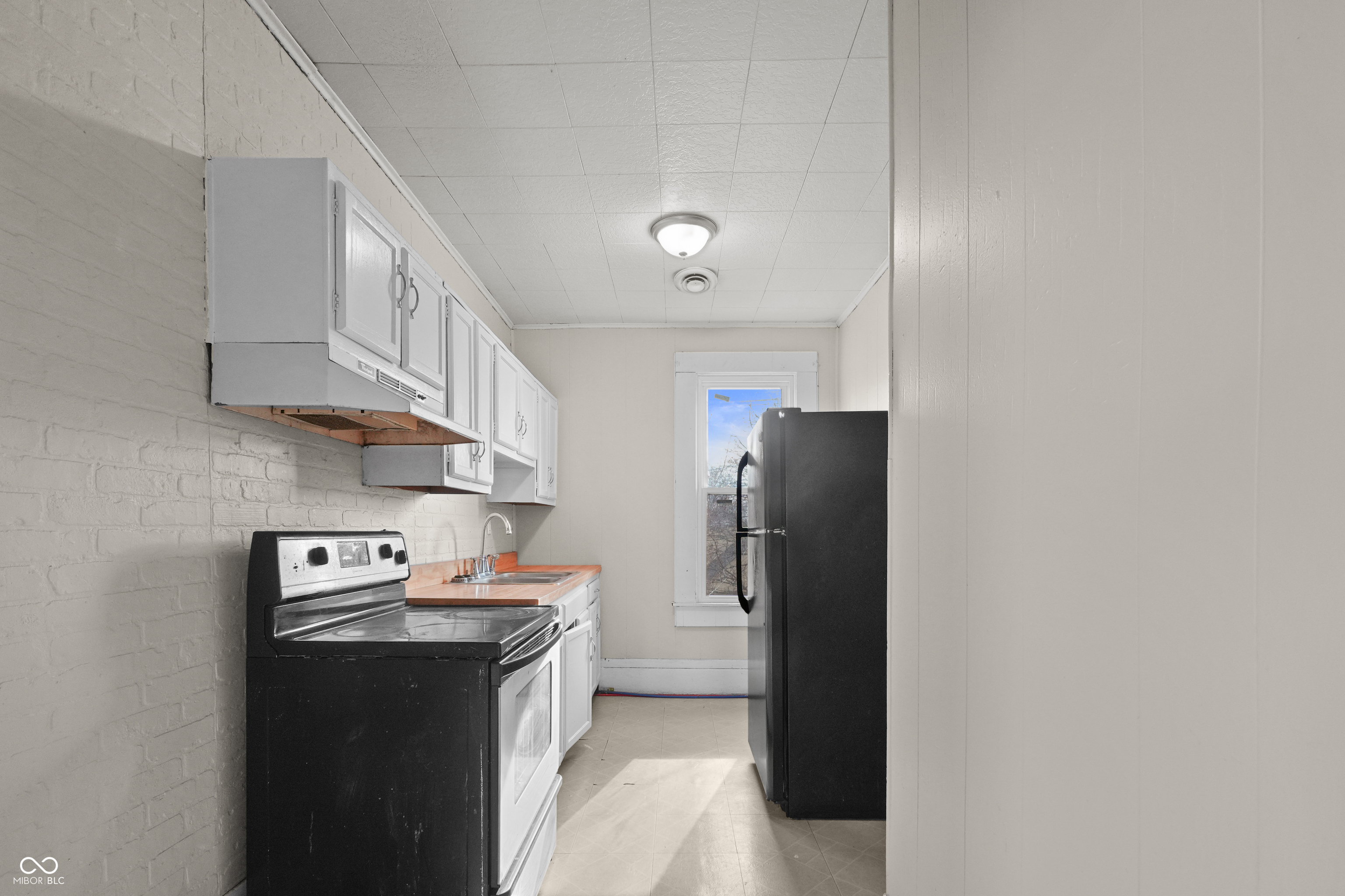 131 West 13th Street Anderson, IN 46016 - Photo 6 of 27