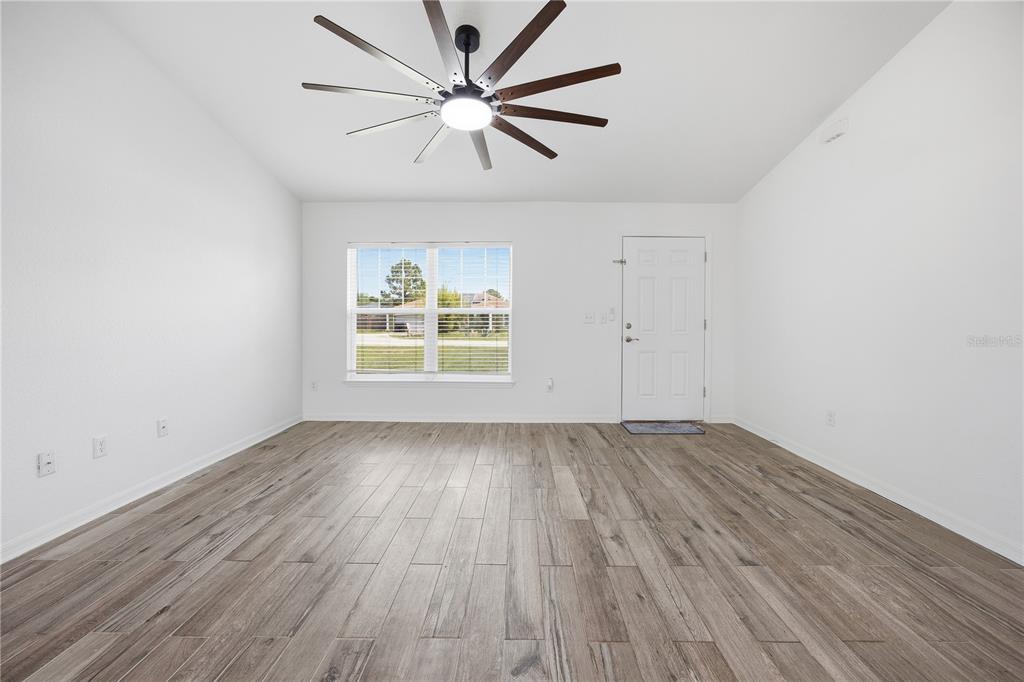 116 Juniper Way Ocala, FL 34480 - Photo 3 of 27