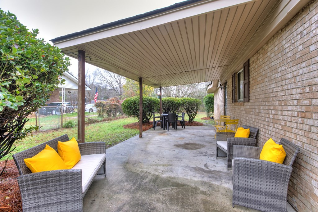 868 Perry Boulevard Sumter, SC 29154 - Photo 4 of 21 Gallery Image 4
