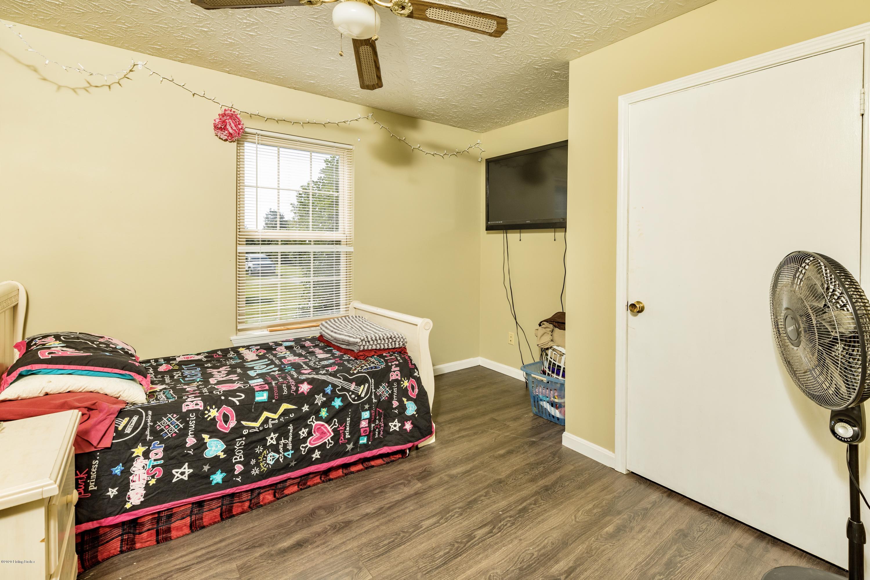 3755 Briar Ridge Road Mount Eden, KY 40046 - Photo 16 of 20 Bedroom #3