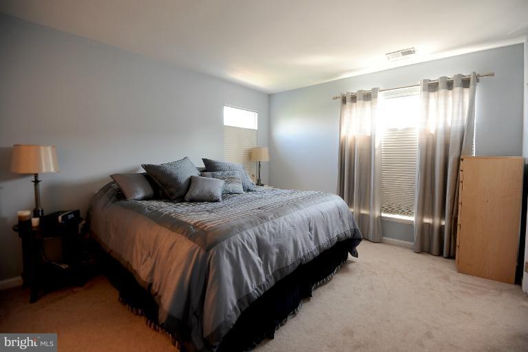 5800 Summers Grove Road Alexandria, VA 22304 - Photo 2 of 24 Bedroom