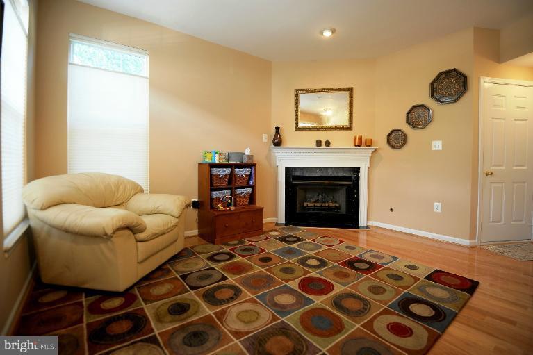 5800 Summers Grove Road Alexandria, VA 22304 - Photo 19 of 24 Interior (General)