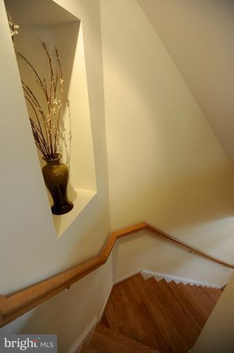 5800 Summers Grove Road Alexandria, VA 22304 - Photo 7 of 24 Interior (General)
