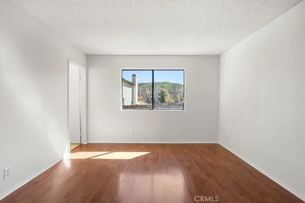 $739,900 | 832 Chelsea Court, Simi Valley, CA 93065