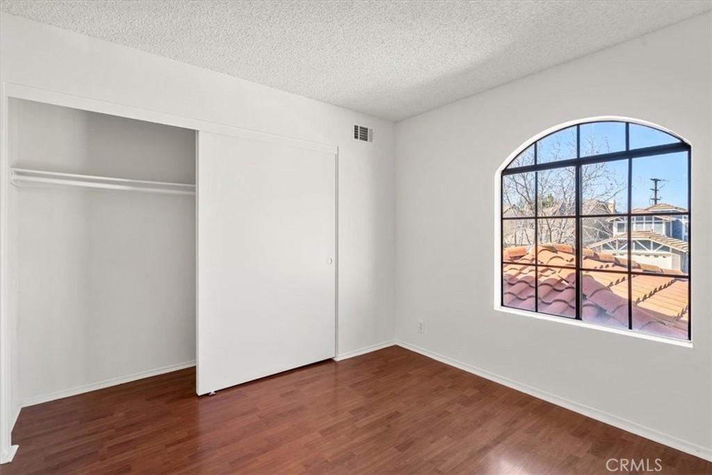 832 Chelsea Court Simi Valley, CA 93065 - Photo 22 of 28