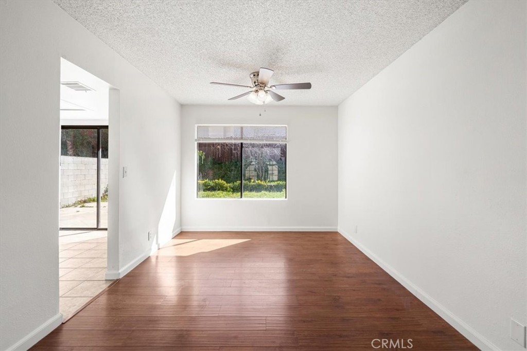 832 Chelsea Court Simi Valley, CA 93065 - Photo 8 of 28