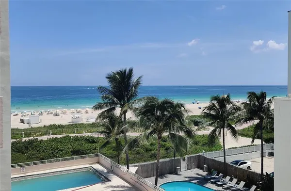 $575,000 | 345 Ocean Drive, Unit 512, Miami Beach, FL 33139