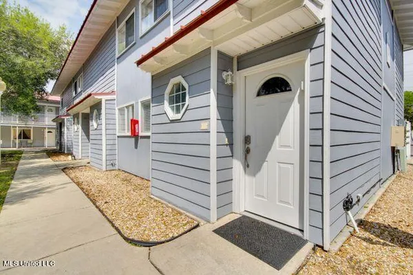 $174,000 | 1664 Beach Boulevard, Unit 176, Biloxi, MS 39531
