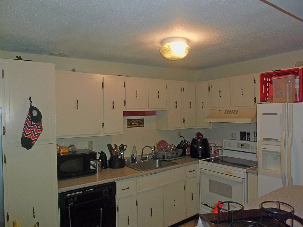 80 Damon Road, Unit 7106 Northampton, MA 01060 - Photo 3 of 8 Gallery Image 3