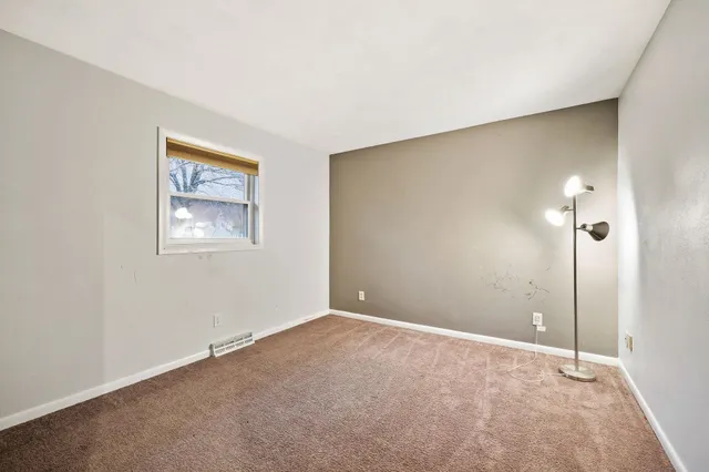 $275,000 | 99 Orchard Lane, Mount Horeb, WI 53572