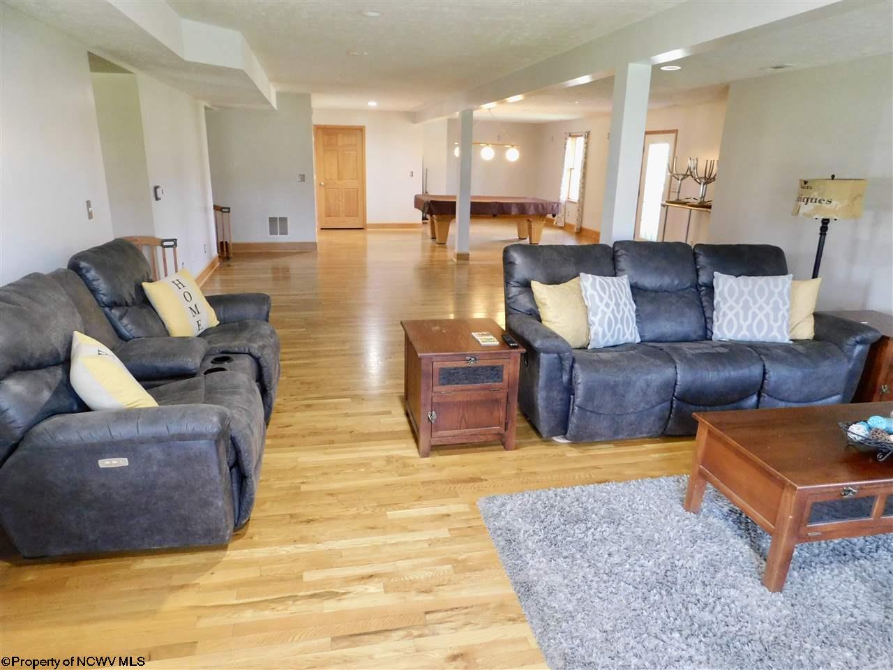 119 Hidden Valley Road Morgantown, WV 26501 - Photo 12 of 30 Gallery Image 12