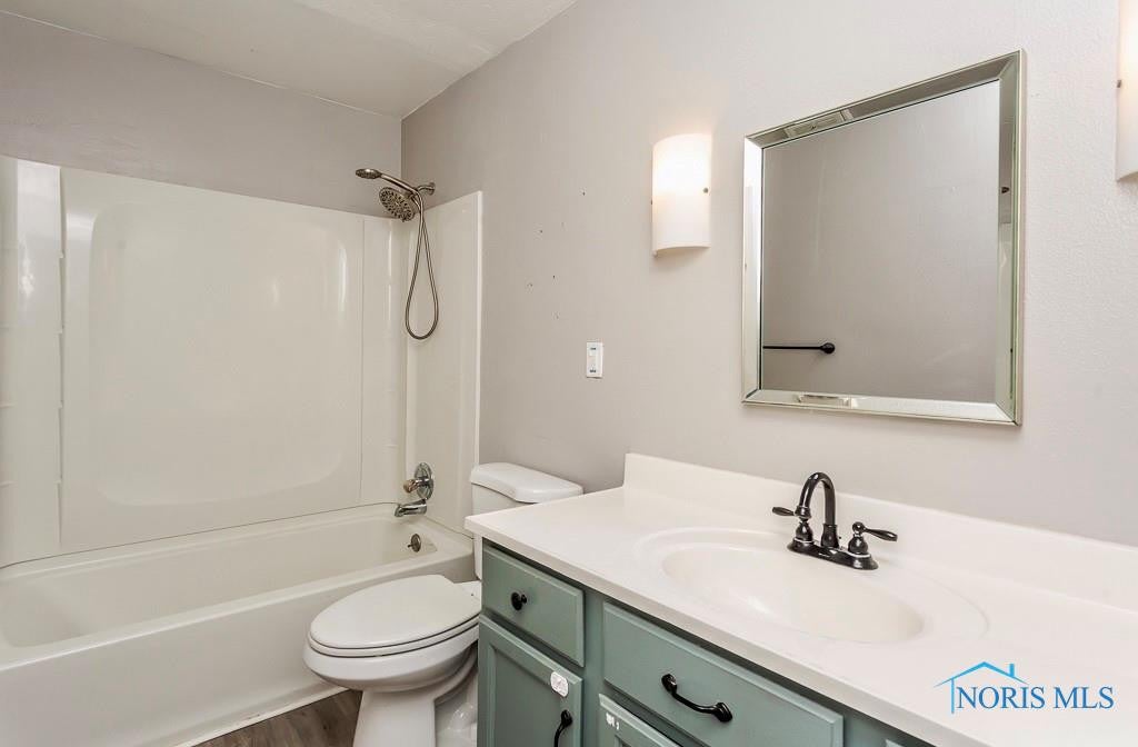 4033 Bowen Road Toledo, OH 43613 - Photo 17 of 24 Gallery Image 17