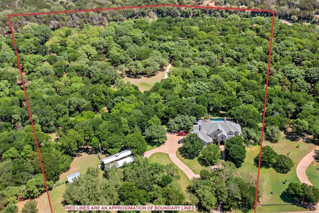 $2,500,000 | 565 Lost Hunters Canyon, China Spring, TX 76633