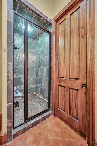 $2,500,000 | 565 Lost Hunters Canyon, China Spring, TX 76633