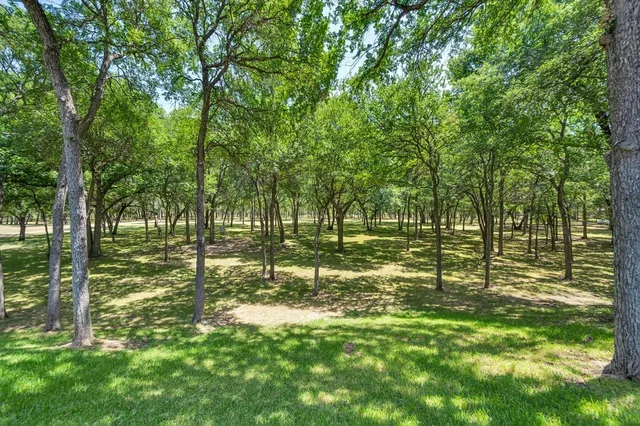 $2,500,000 | 565 Lost Hunters Canyon, China Spring, TX 76633