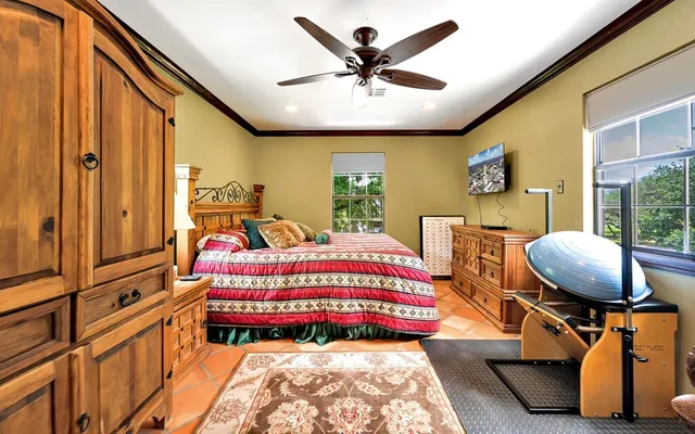 $2,500,000 | 565 Lost Hunters Canyon, China Spring, TX 76633