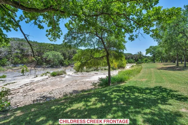 $2,500,000 | 565 Lost Hunters Canyon, China Spring, TX 76633