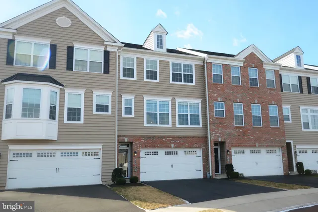 $3,099 | 326 West Hamlin Avenue, Telford, PA 18969