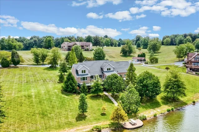 $9,750,000 | 30 Bass Court, Whitesville, KY 42378