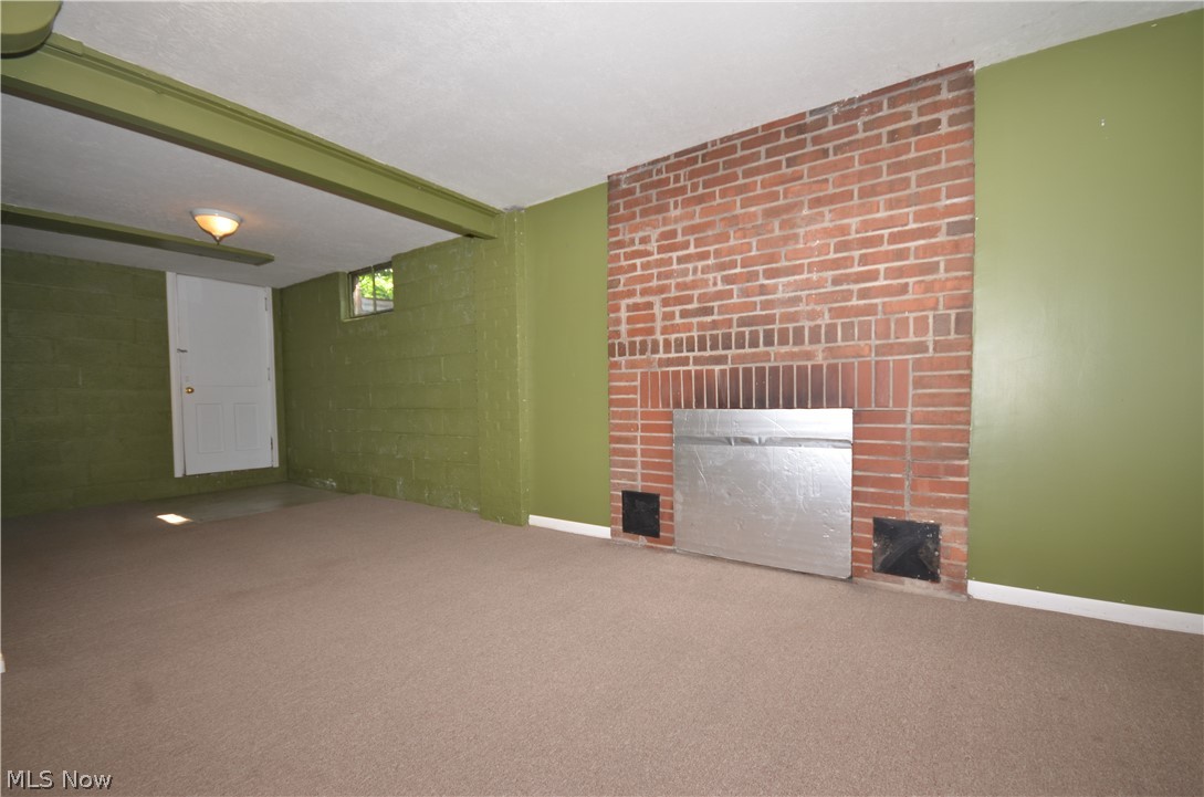 2865 Lee Road Silver Lake, OH 44224 - Photo 24 of 35