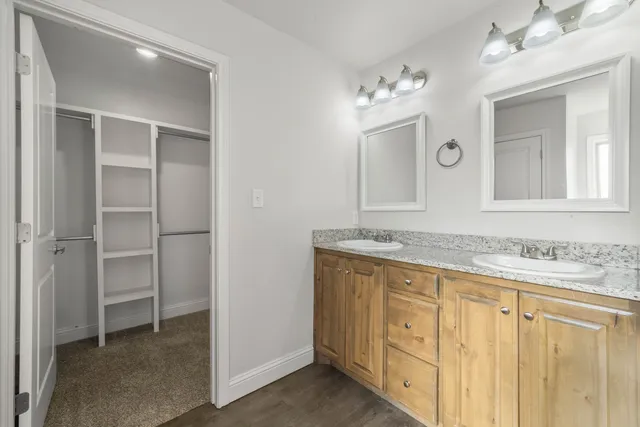 a view of walk in closet