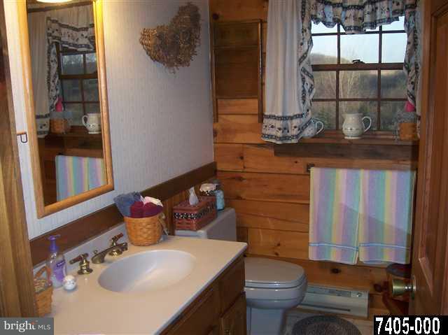 319 Old Westminster Road Hanover, PA 17331 - Photo 18 of 25
