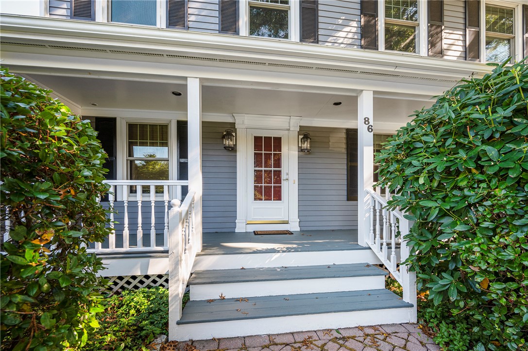 86 Washington Road Barrington, RI 02806 - Photo 5 of 45