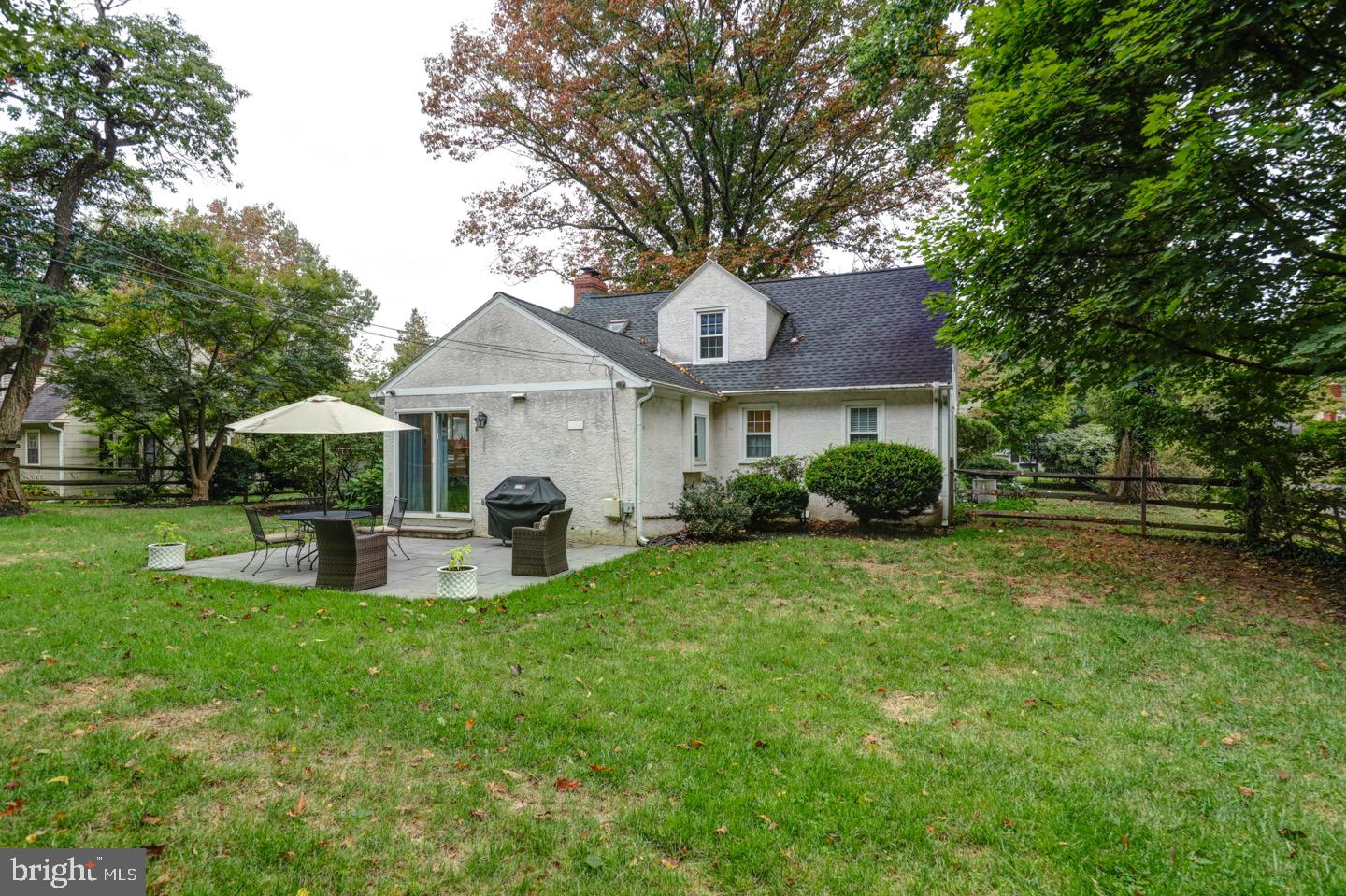 215 Hillcrest Road Wayne, PA 19087 - Photo 3 of 23 Exterior Rear