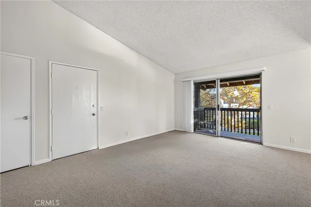 $375,000 | 23220 Orange Lake, Unit 2, Lake Forest, CA 92630