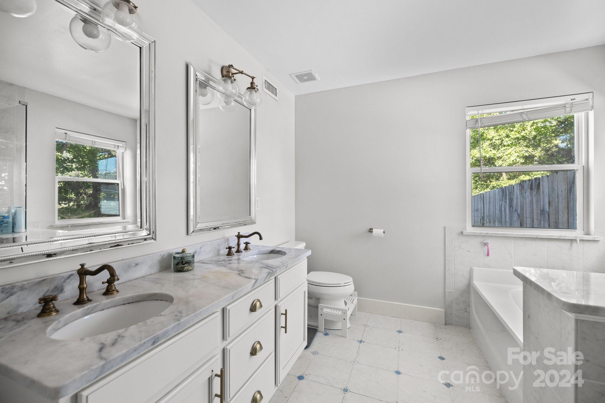 3236 Rheinwood Court Matthews, NC 28105 - Photo 17 of 35