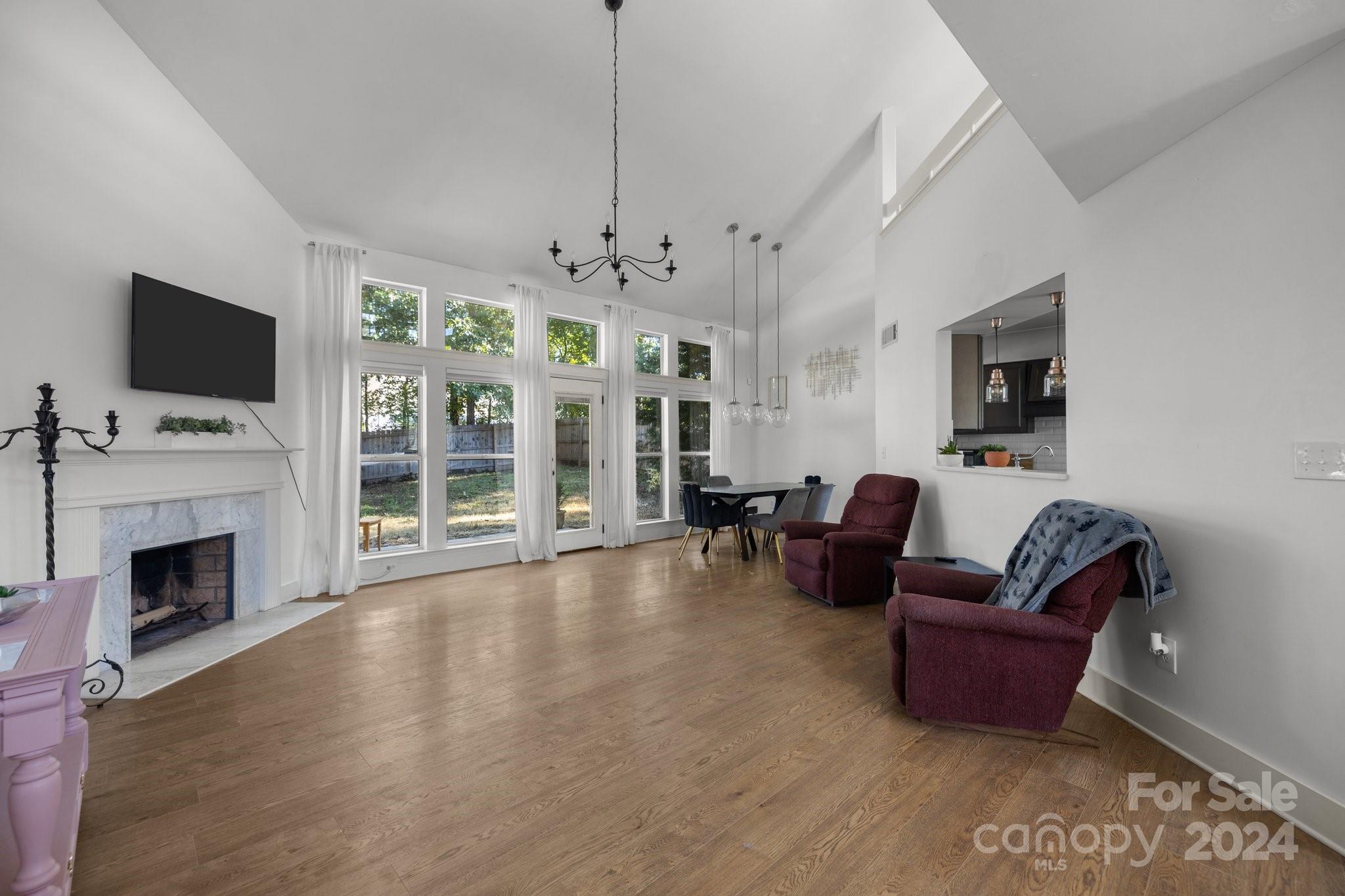 3236 Rheinwood Court Matthews, NC 28105 - Photo 7 of 35