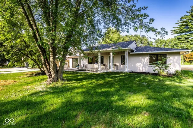 $549,900 | 650 Mulberry Street, Zionsville, IN 46077