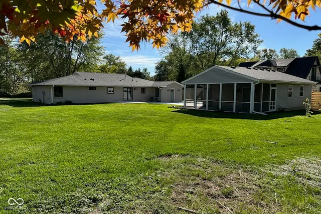 $549,900 | 650 Mulberry Street, Zionsville, IN 46077