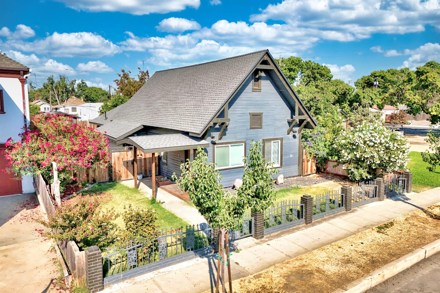 131 5th Street Gustine, CA 95322 - Photo 13 of 92